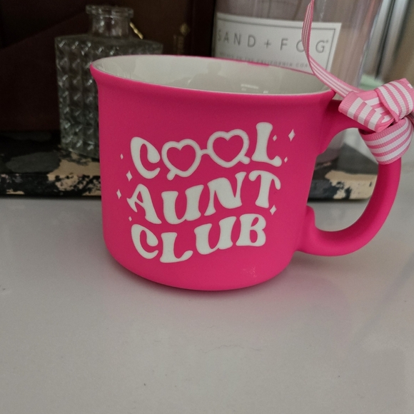 NWT "Cool Aunt Club" Mug - Picture 2 of 6